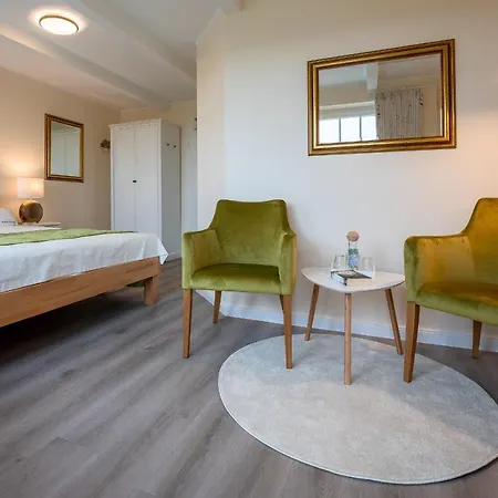 Hof Norderlueck - Ostseehotel Unter Reet Szálloda