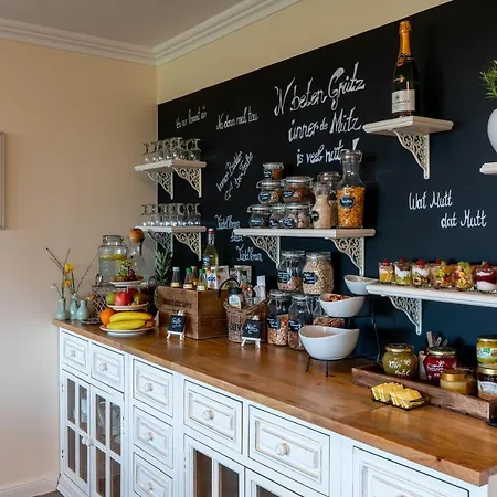 Hof Norderlueck - Ostseehotel Unter Reet Szálloda Steinberg