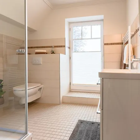 Hof Norderlueck - Ostseehotel Unter Reet Steinberg